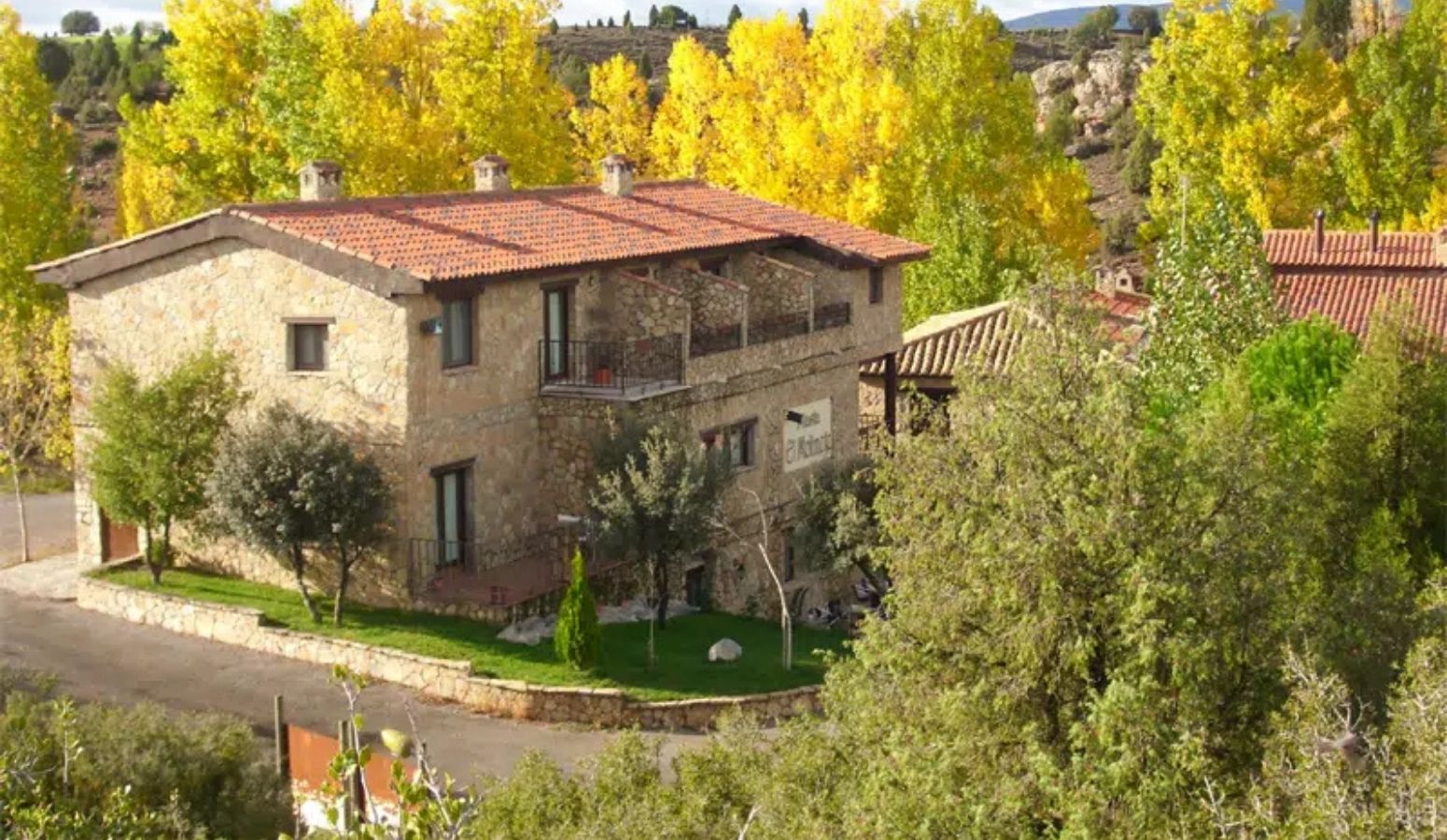 escapada monoparental Hotel Masía del Molinete fin de año 2025